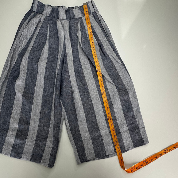 GAP White/Blue Striped Pleated Capri Palazzo Pants- 2 - Picture 4 of 7